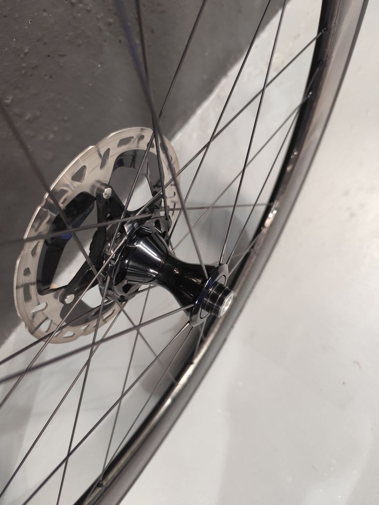 Used Campagnolo Bora Wto 60 Disc 2023 bike — image 6 of 14