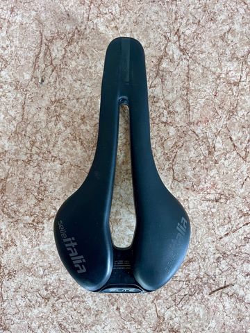 Used Selle Italia Flite Boost Superflow L3 Saddles & Seatposts