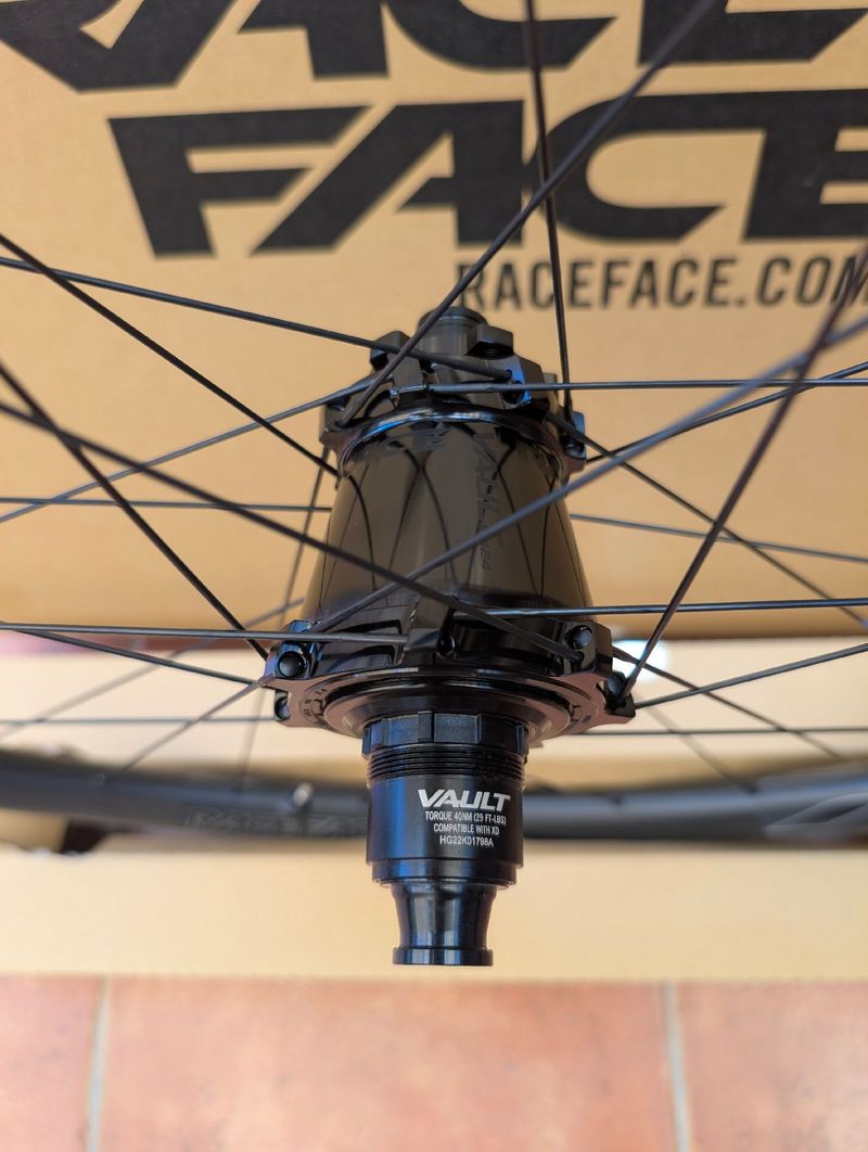 Race Face Next SL 29" Wheelset 2026 bike usato — immagine 6 di 9