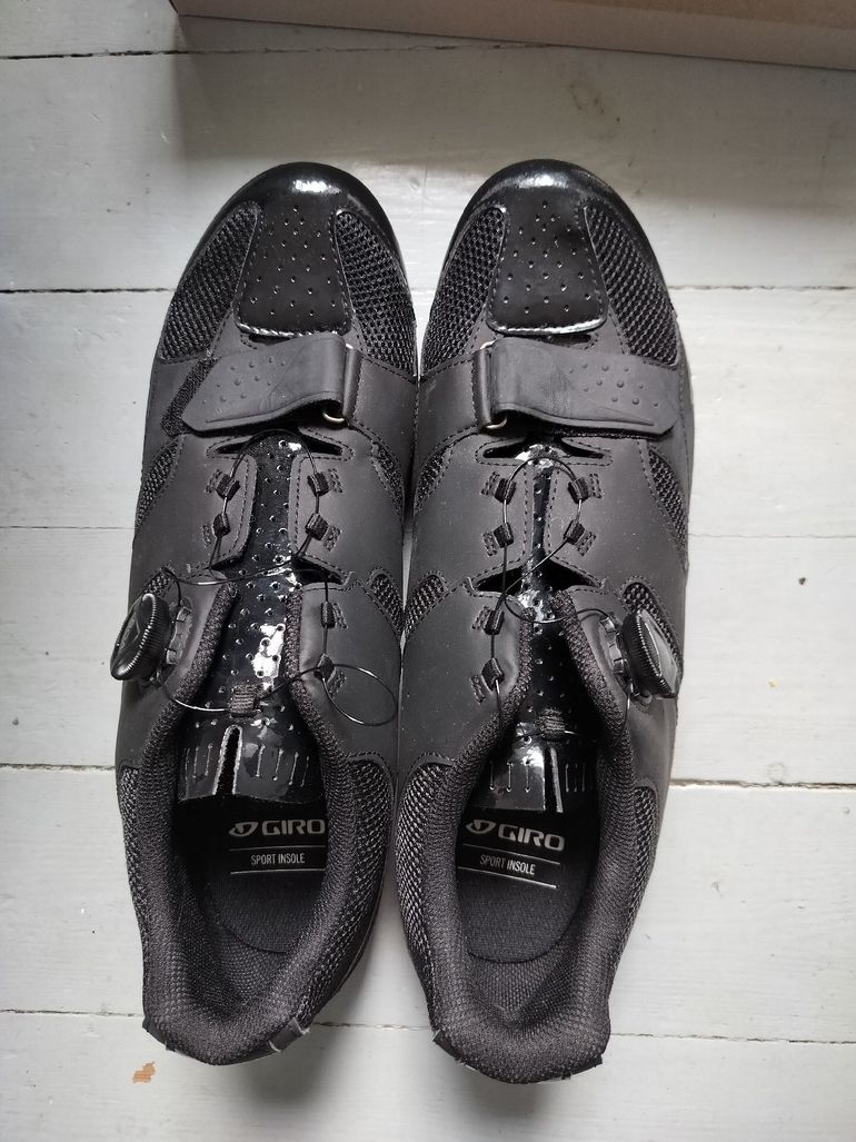 Used Giro Savix Road Cycling Shoes bike — image 5 of 5