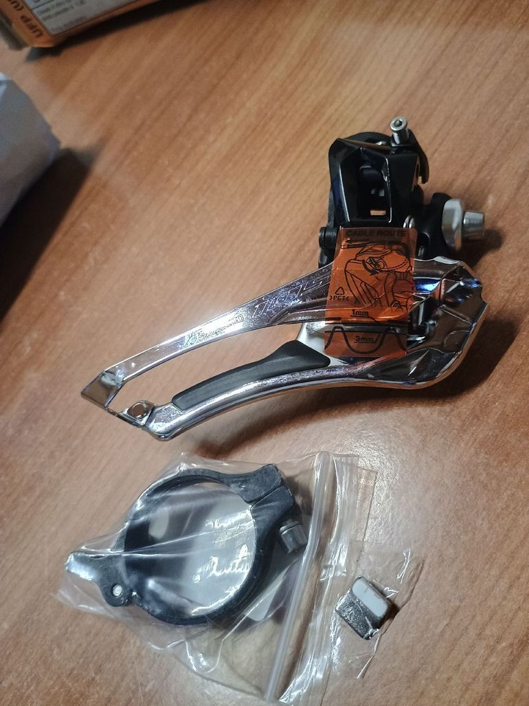Used Shimano 105,r7000 bike — image 3 of 3
