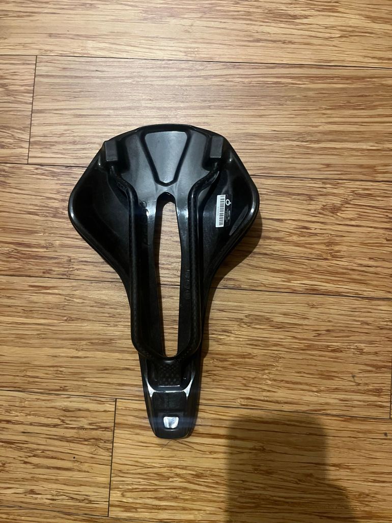 Used Prologo Nago R4 PAS 2025 bike — image 2 of 7