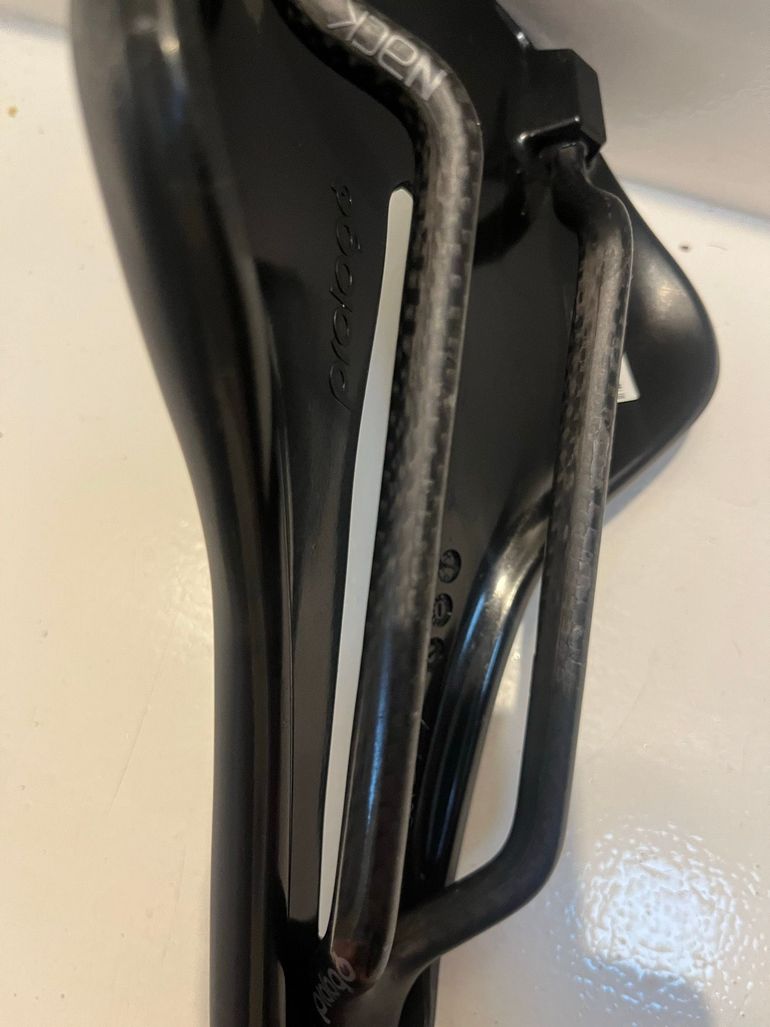 Used Prologo Nago R4 Pas 2025 bike — image 6 of 7