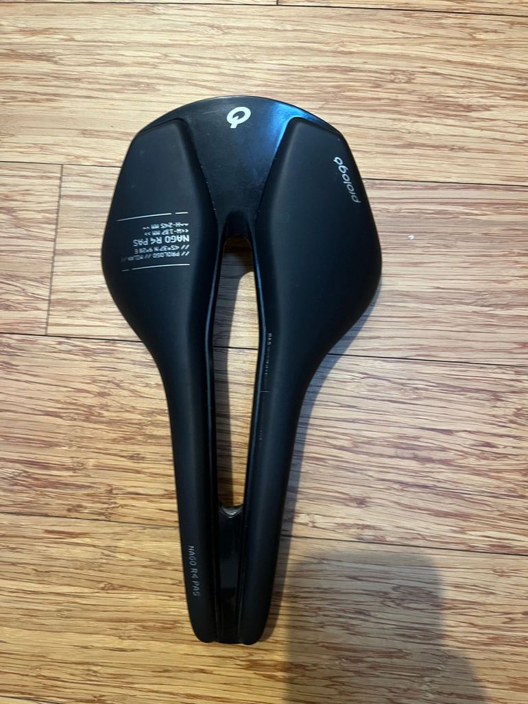 Used Prologo Nago R4 Pas 2025 bike — image 1 of 7