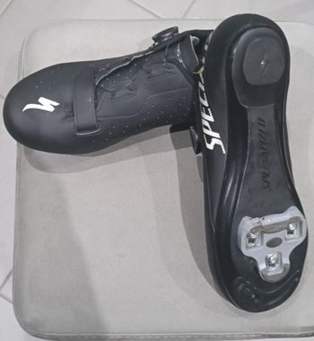 Used Specialized Torch 1.0 Road Shoes 2024 bike — image 11 of 12