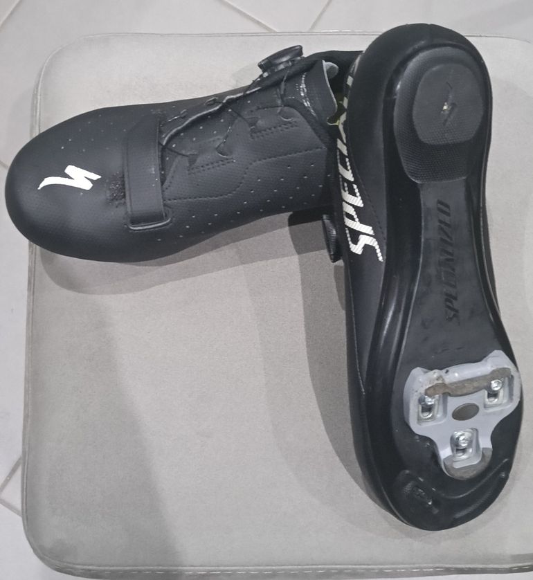 Used Specialized Torch 1.0 Road Shoes 2024 bike — image 11 of 12