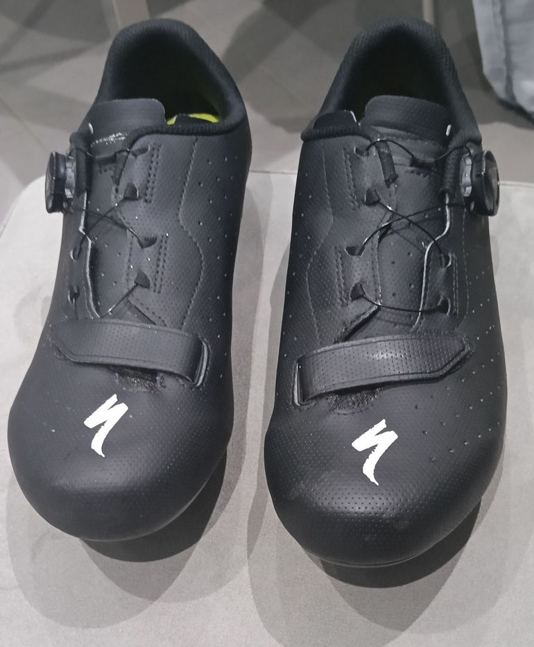 Used Specialized Torch 1.0 Road Shoes 2024 bike — image 2 of 12