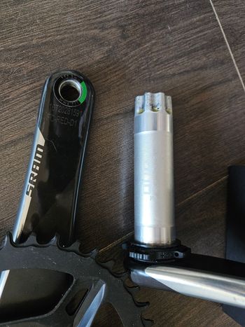 Used Sram new Red DUB Crankset + Pressfit Bottom Bracket bike — image 4 of 4