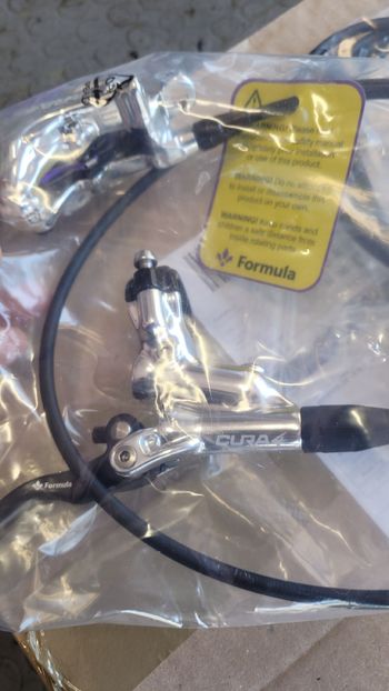Used Formula Cura 4 Disc Brakes 2026 bike — image 2 of 4