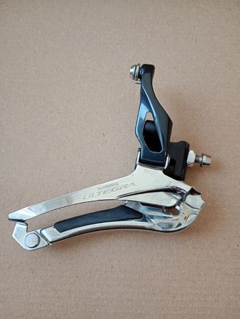 Used Shimano Ultegra 6800 Groupset bike — image 9 of 15