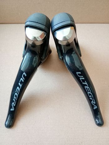 Used Shimano Ultegra 6800 Groupset bike — image 6 of 15