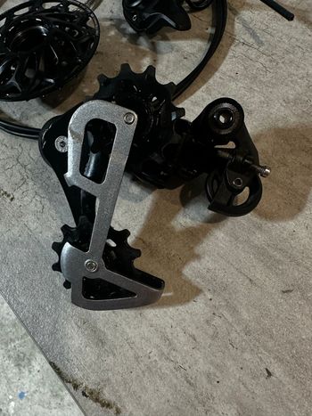 Used Sram GX DH 7v 2024 bike — image 7 of 8