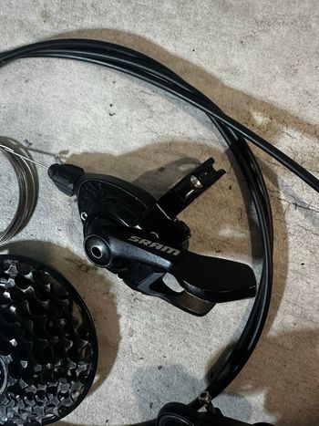 Used Sram GX DH 7v 2024 bike — image 4 of 8