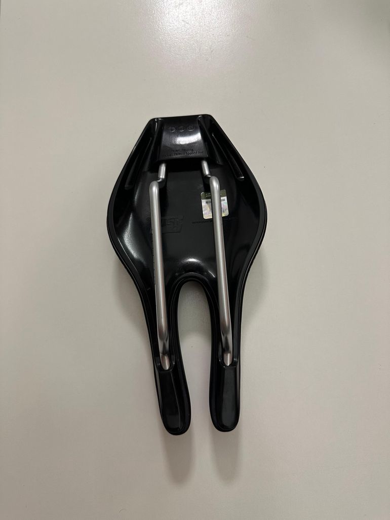 Used ISM PN 4.1 Triathlon Saddle 2025 bike — image 4 of 4