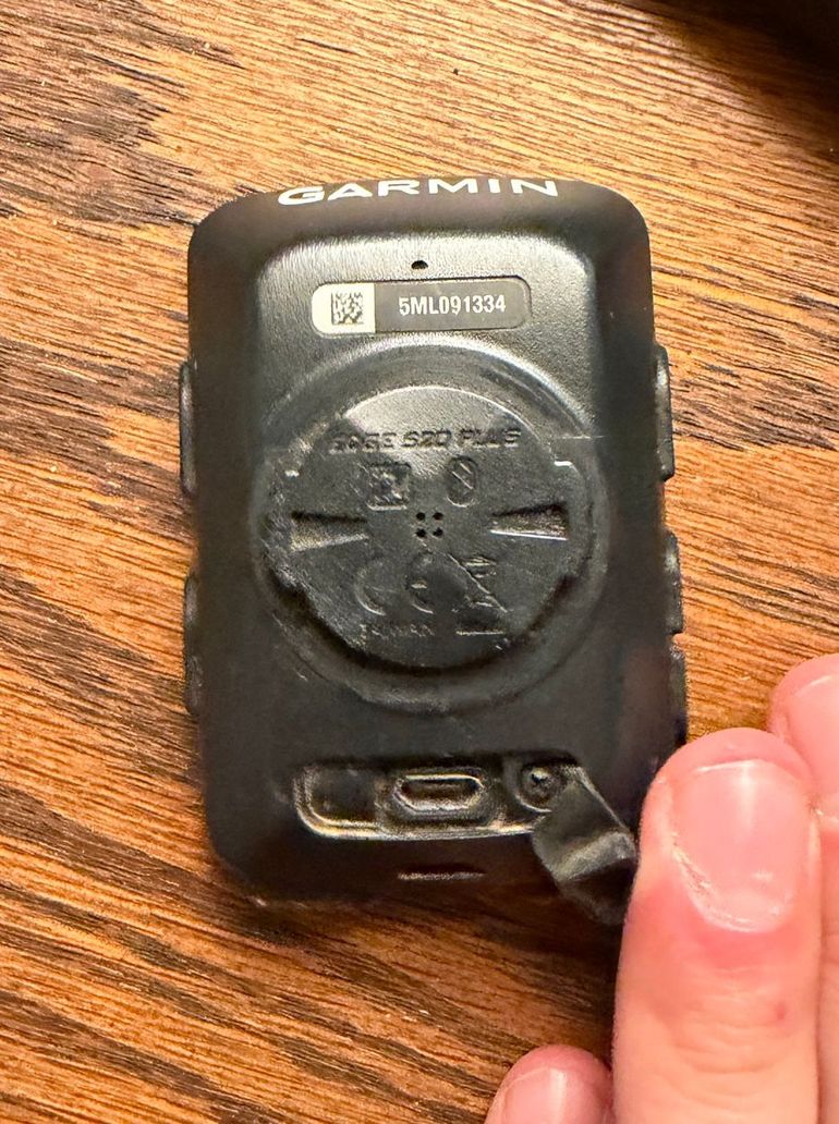 Used Garmin Edge 520 Plus bike — image 3 of 5