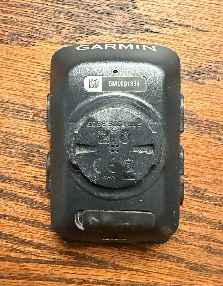 Used Garmin Edge 520 Plus bike — image 2 of 5