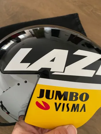Used Lazer Crono mod victor 2020 bike — image 13 of 16