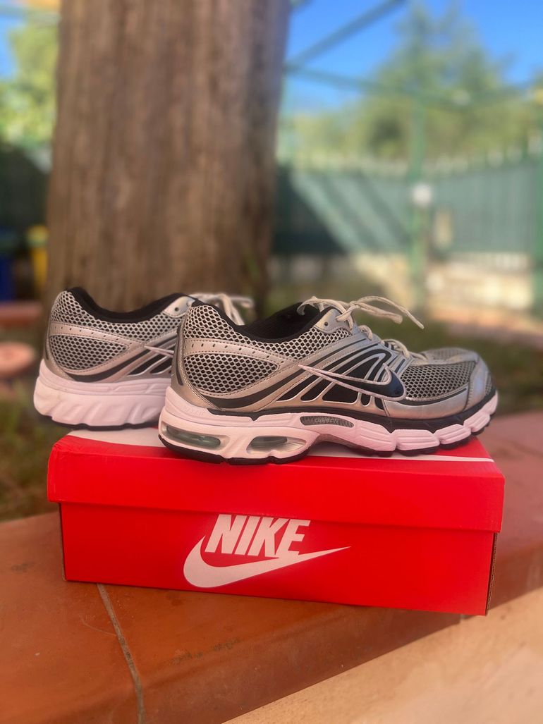 Used Nike Air Max Moto 2K 2026 bike — image 2 of 8