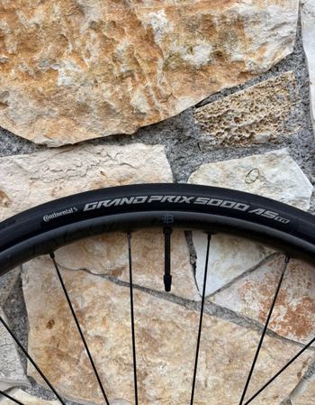 Used Black Inc Twenty Seven Wheelset 2024 bike — image 4 of 5
