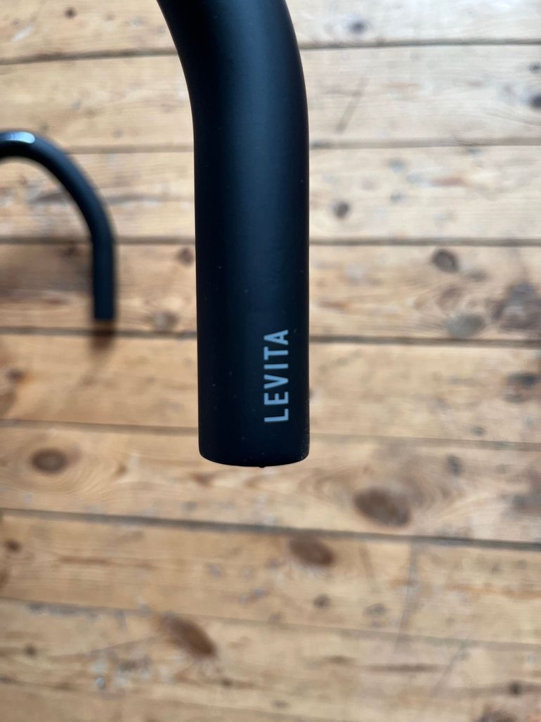 Used Basso Levita Integrated Handlebar/Stem bike — image 4 of 6