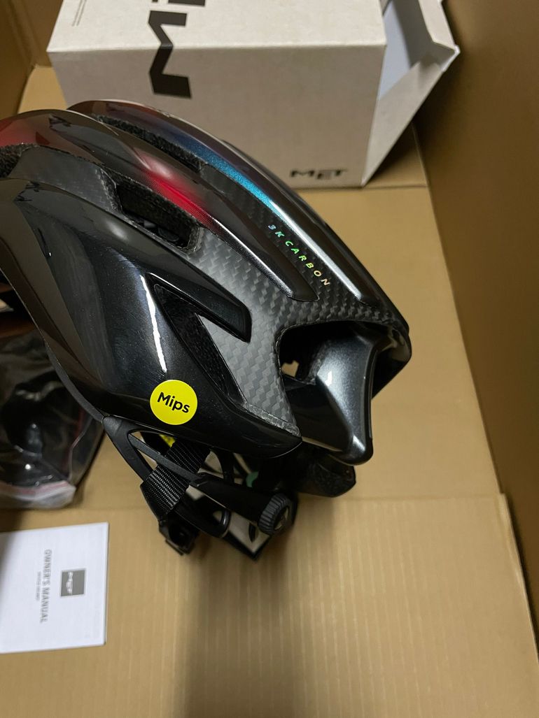 Used MET Trenta 3K Carbon MIPS Helmet bike — image 2 of 5