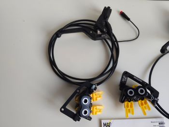 Used Magura FRENOS MT5e 2025 bike — image 4 of 6