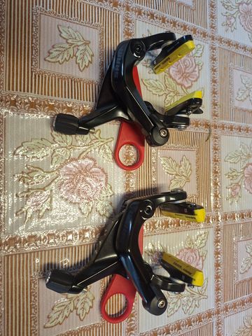 Used Sram RED Rim Brakes Set bike — image 3 of 9