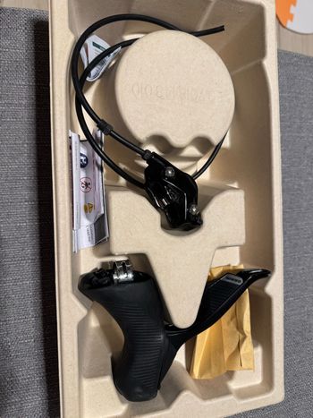 Used Sram Rival XPLR eTap 12-speed 2022 bike — image 9 of 17