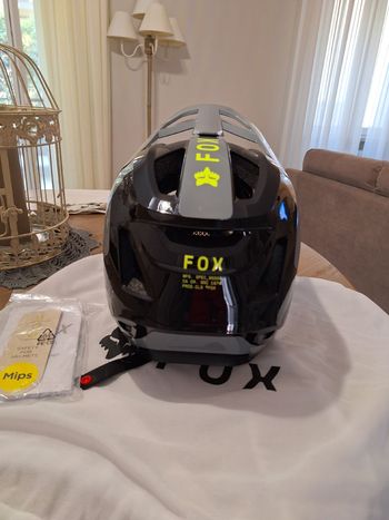 Used Fox Racing Rampage Barge Helmet 2024 bike — image 4 of 6