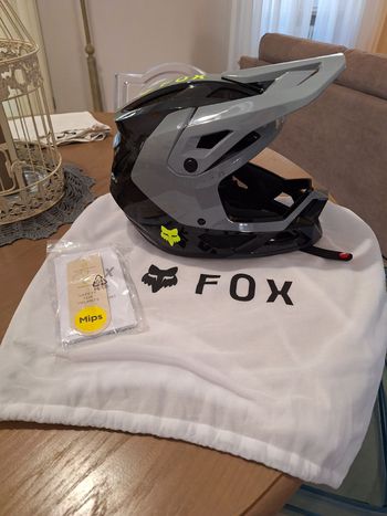 Used Fox Racing Rampage Barge Helmet 2024 bike