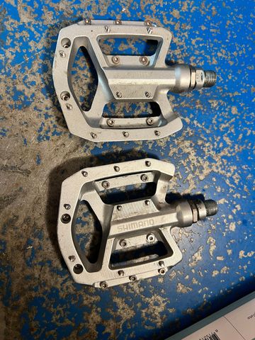 Brugt Shimano GR500 Flat Pedals Argento 2026 bike — billede 1 af 2