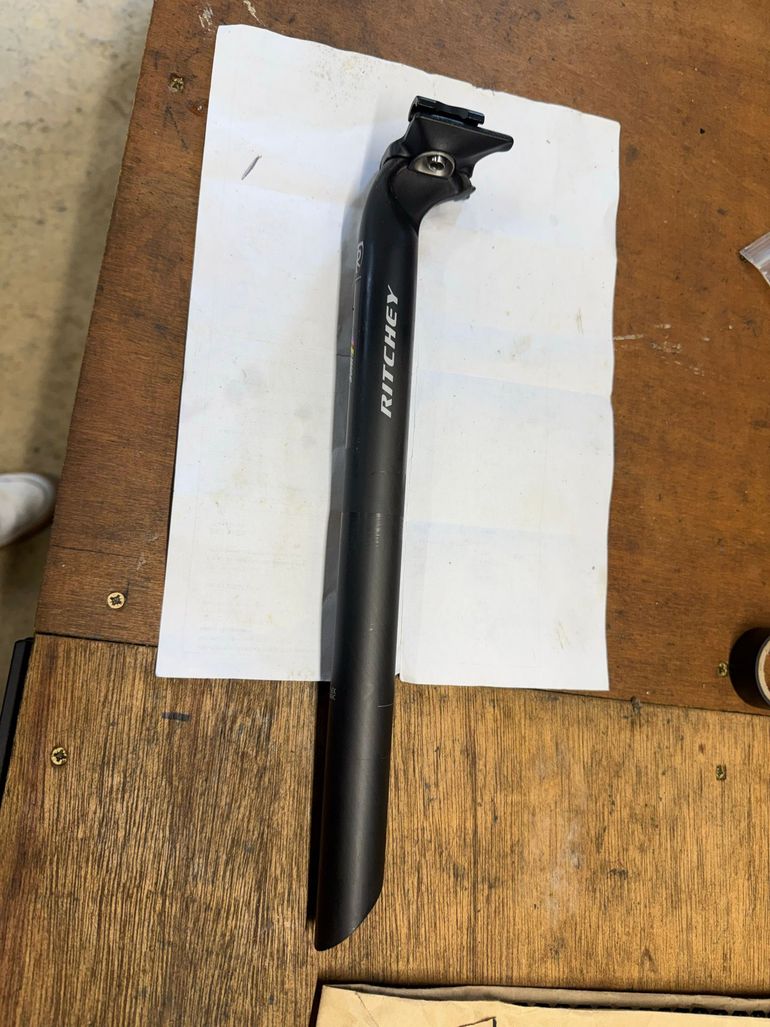 Used Ritchey WCS Carbon Link Flexlogic Seatpost 350mm 2025 bike — image 2 of 5