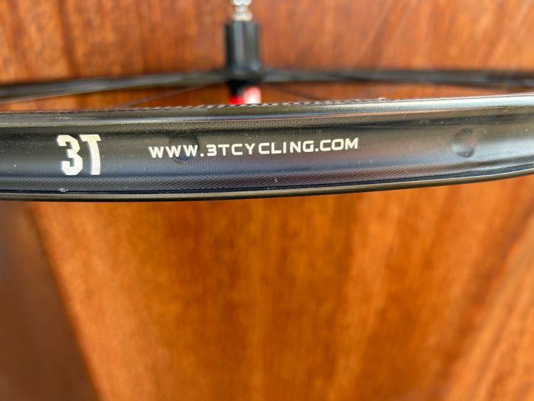 Used 3T Orbis II Clincher C35 Rim Brake bike — image 6 of 7