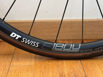 Used Dt Swiss E1800 2021 bike — image 3 of 13