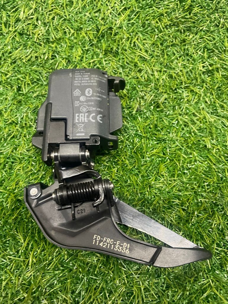 Used Sram Force AXS Front Derailleur Etap 2025 bike — image 6 of 7
