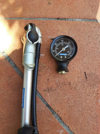 Used Decathlon pompa per forche bici bike