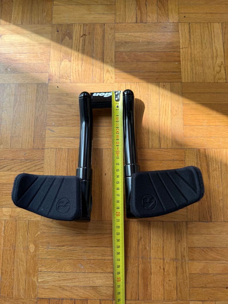 Używany Vision mini clip on bike — zdjęcie 1 z 3
