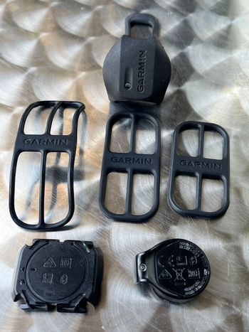 Used Garmin Cadence and Speed Sensors bike — image 4 of 4