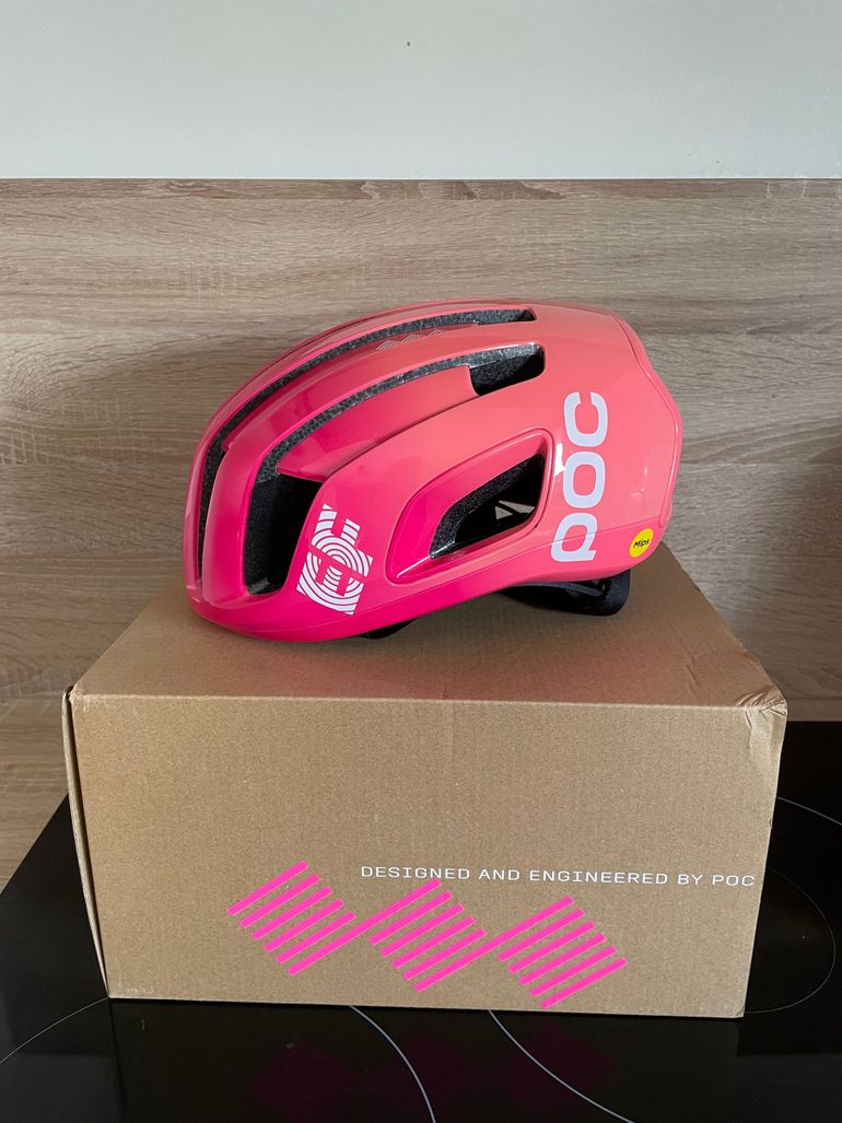 Used POC CYTAL EF Helmet 2025 bike — image 3 of 4
