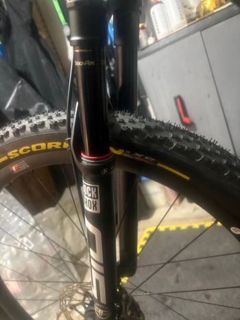 Used RockShox sid brain ultimate 110 2023 bike — image 7 of 11