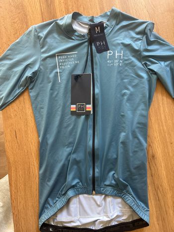 Used push hard T-shirt 2026 bike