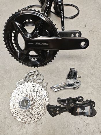 Used Shimano 105 R7100 12-speed Mechanical Groupset 2025 bike — image 3 of 3