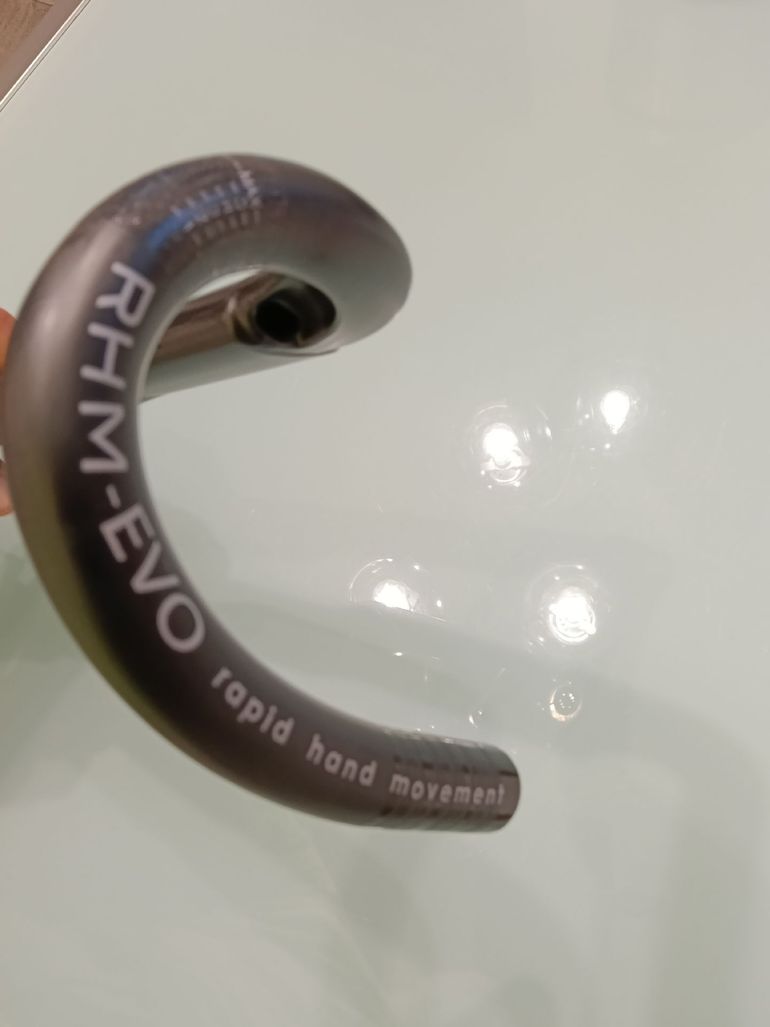 Used Deda Elementi Superzero RS Handlebar 2025 bike — image 4 of 7