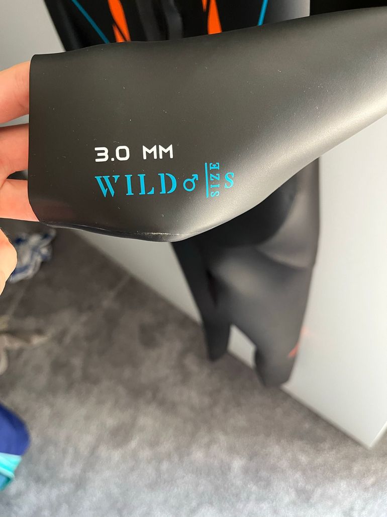 Used aquaman wild S 2025 bike — image 3 of 9