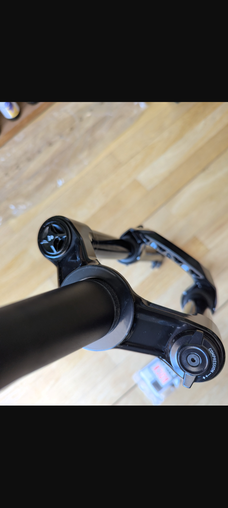 Used RockShox Lyrik 160mm 29p 2026 bike — image 6 of 7