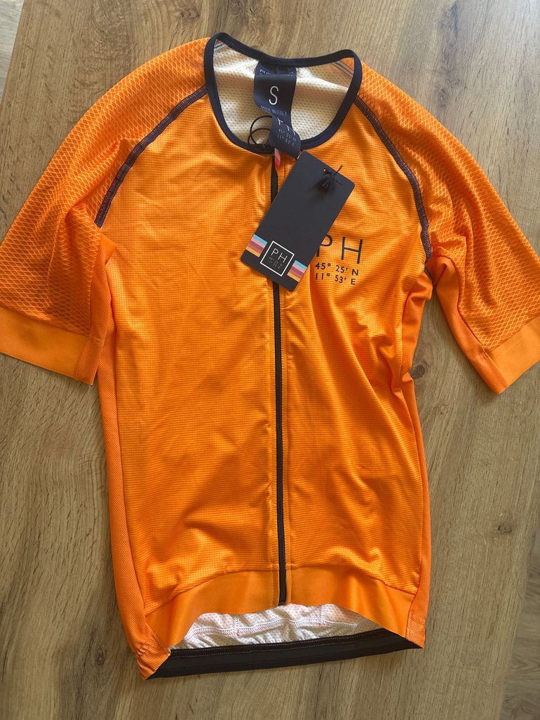 Used push hard T-shirt ciclismo 2026 bike — image 1 of 4