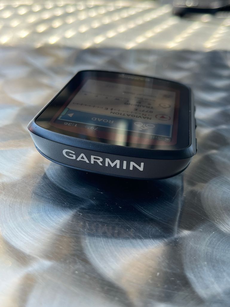 Used Garmin Edge 540 Solar bike — image 7 of 11