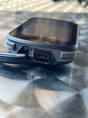 Used Garmin Edge 540 Solar bike — image 9 of 11