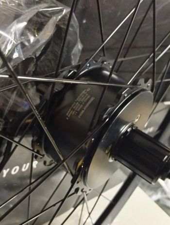 Used Fsa AGX i21 Tubeless Ready Gravel E-Bike Wheelset 29" / 700c bike — image 18 of 18