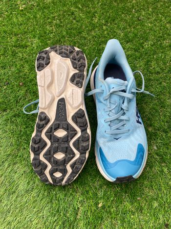 Used Hoka Challenger 7 F GTX 2025 bike — image 2 of 3